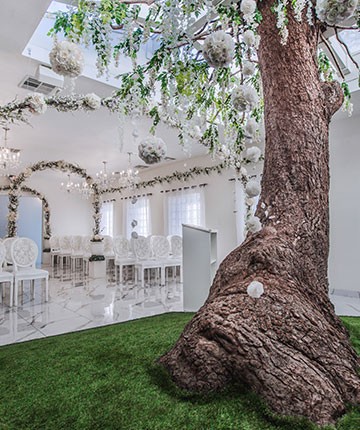 Tree of Love Wedding Chapel Picture 1