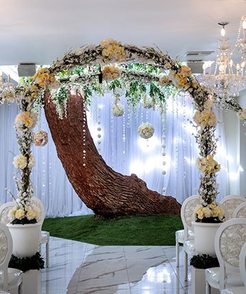 Tree of Love Wedding Chapel Picture 2